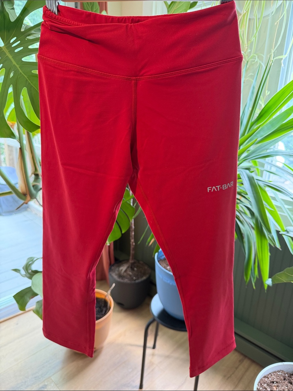 FATBAR Women's Red Performance Leggings